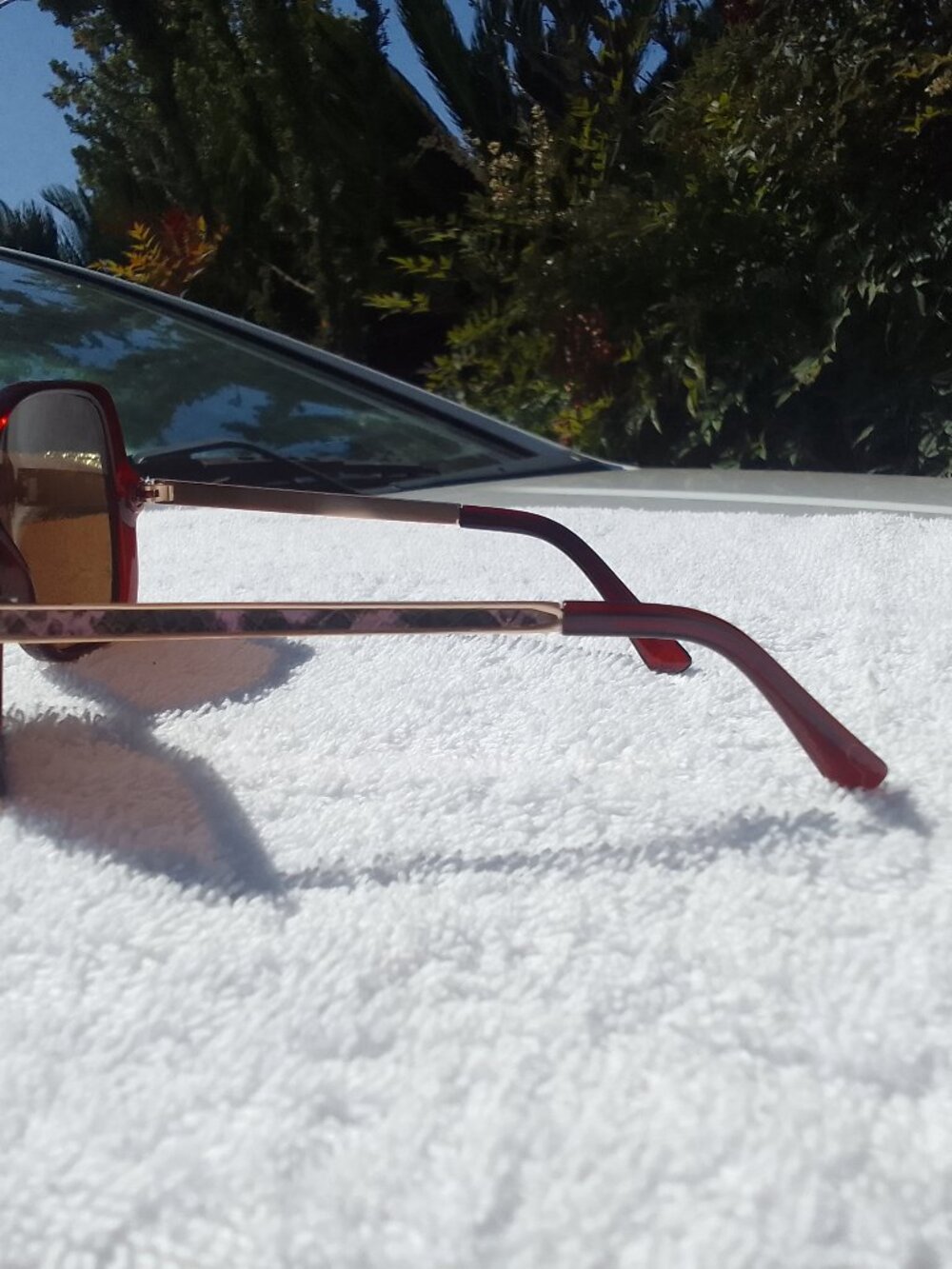 Bundle Italy-designed sunglasses&your prefererred selected sunglasses brand new
